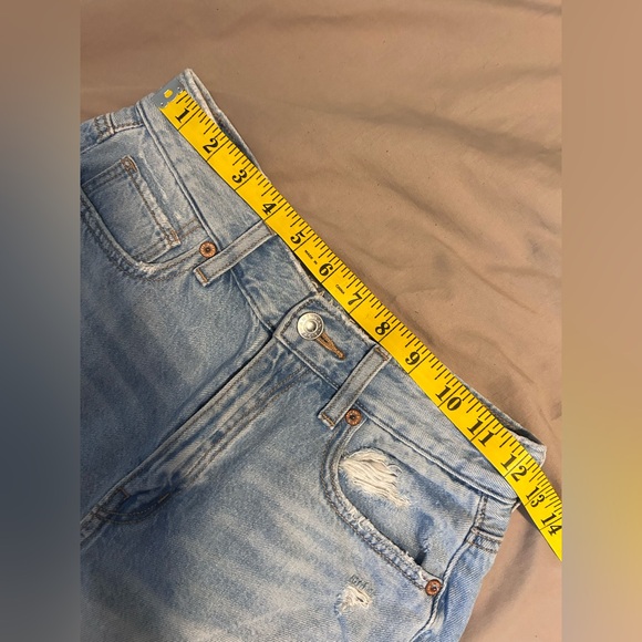 American Eagle Highest Rise Baggy Short Distressed Style Size 00 - Picture 12 of 15